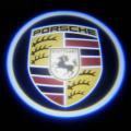 Подсветка в двери с логотипом Porsche