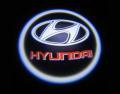 Подсветка в двери с логотипом Hyundai